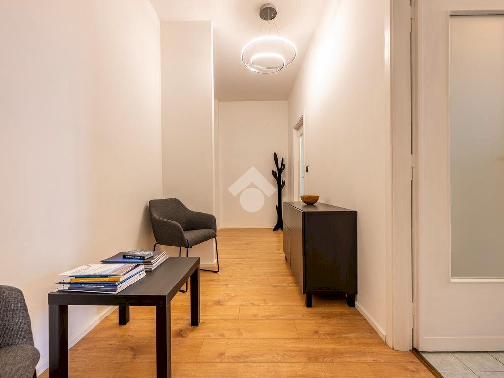Two-room apartment Corso XXVII Aprile, Saluzzo - photo 2