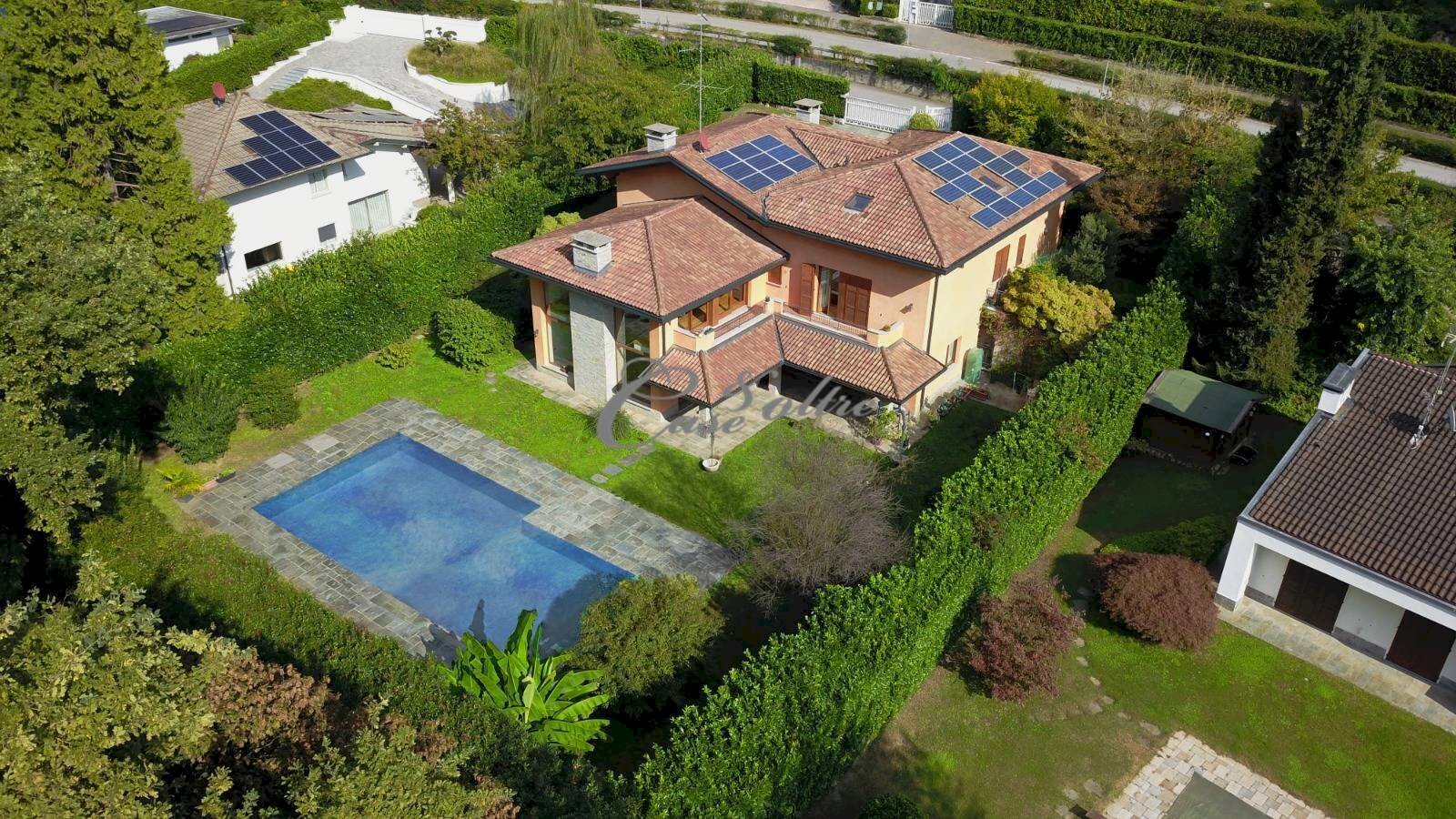 Foto 1 - Villa Strada Privata del Golf, Carimate - photo 1