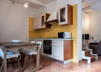 Foto 1 - Casa indipendente via vico, Caserta - foto 1
