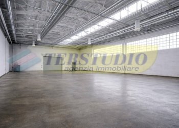Foto 3 - Capannone via pisacane
snc, Pero - foto 3