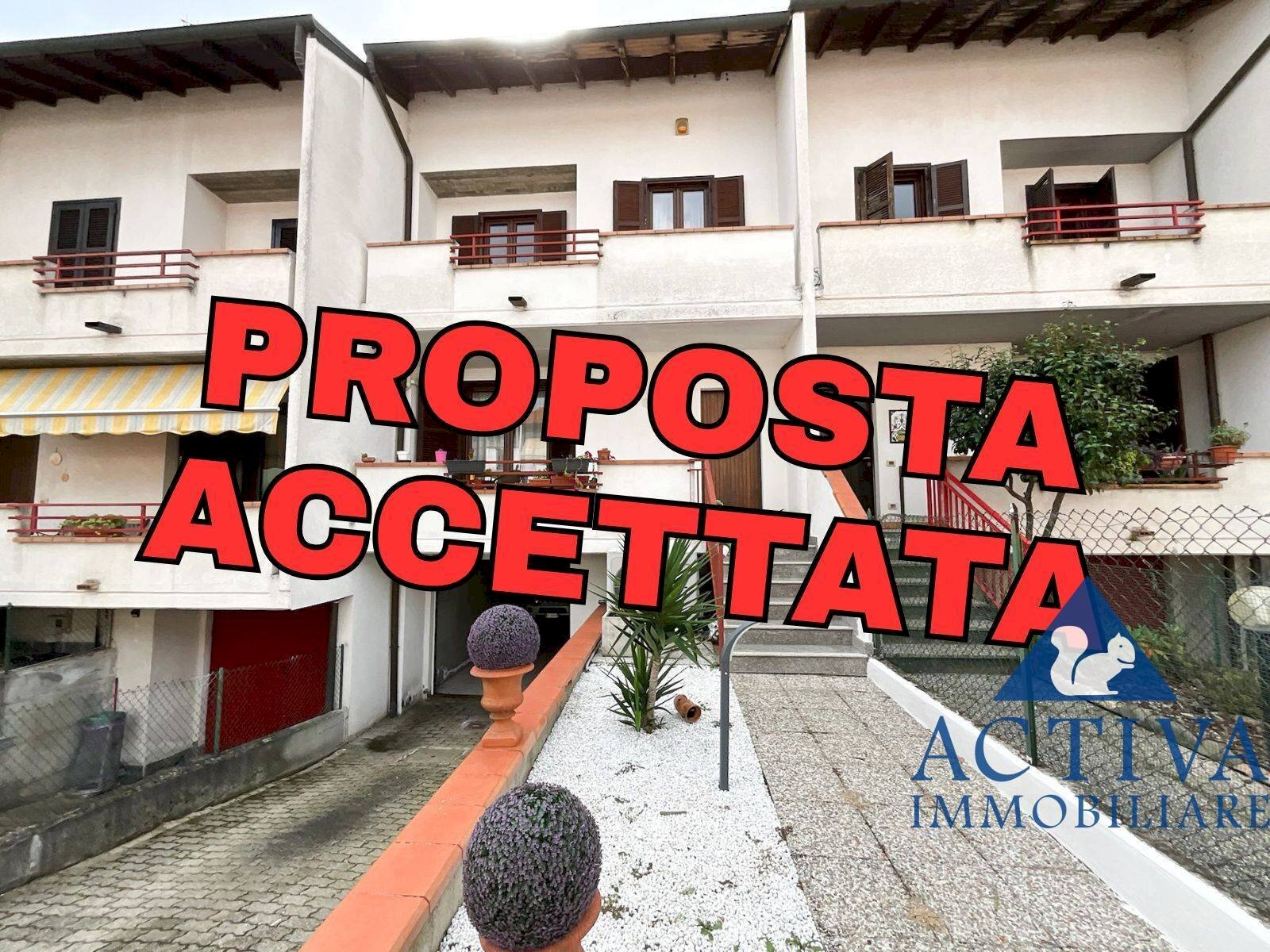 Foto 1 - Villa a Schiera Via Novara
 
33, Solbiate Olona - foto 1