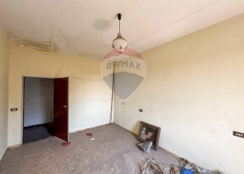 Stanza vuota - Semi-detached house Via Caronno Varesino
 
102, Morazzone - photo 12