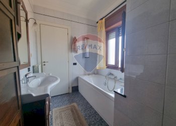 Bagno - Bilocale Via San Rocco
 
172, Marano di Napoli - foto 14