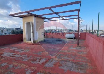 Terrazza - Bilocale Via San Rocco
 
172, Marano di Napoli - foto 20