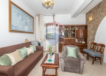 Soggiorno - Villa STRADA COMUNALE PIANO LUPPINO
 
SN, San Cono - foto 5