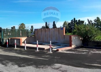 Edificio all\'aperto - Monolocale Contrada Pietre Nere
 
snc, Giardini-Naxos - foto 21