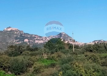 Vista delle montagne - Monolocale Contrada Pietre Nere
 
snc, Giardini-Naxos - foto 29