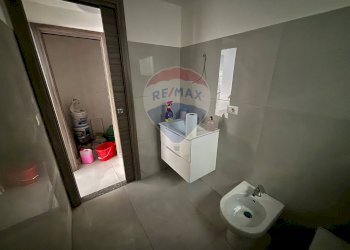 Bagno - Negozio rocco chinnici
 
9, Belpasso - foto 11