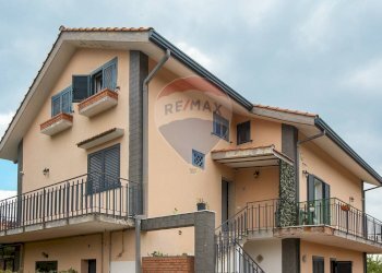 Casa all\'aperto - Villa Giovanni Pascoli
 
33/A, Mascalucia - foto 4