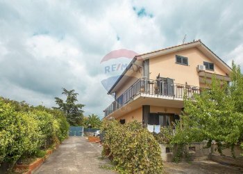 Casa all\'aperto - Villa Giovanni Pascoli
 
33/A, Mascalucia - foto 3