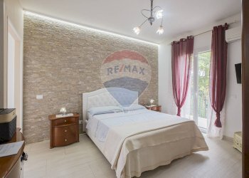 Camera / camera da letto - Villa Giovanni Pascoli
 
33/A, Mascalucia - foto 15