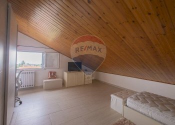 Camera / camera da letto - Villa Giovanni Pascoli
 
33/A, Mascalucia - foto 33