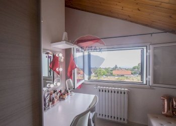 Camera / camera da letto - Villa Giovanni Pascoli
 
33/A, Mascalucia - foto 34