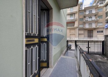 Balcone - Appartamento Via Amerigo Vespucci
 
6, Giarre - foto 7