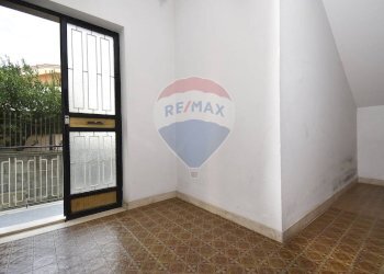 Stanza vuota - Appartamento Via Amerigo Vespucci
 
6, Giarre - foto 8