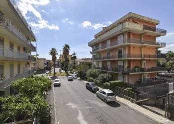 Edificio all\'aperto - Appartamento Via Amerigo Vespucci
 
6, Giarre - foto 5