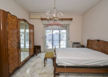 Camera / camera da letto - Appartamento Via Amerigo Vespucci
 
6, Giarre - foto 25