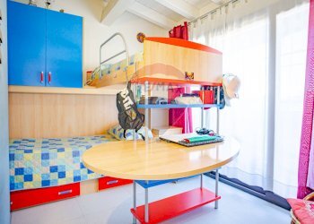 Cucina - Quadrilocale via Vincenzo Zaccà
 
31, Catania - foto 13