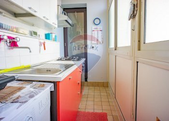 Cucina - Quadrilocale via Vincenzo Zaccà
 
31, Catania - foto 18