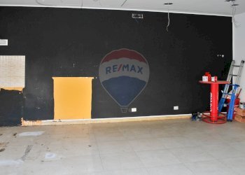 Foto 16 - Shop ENRICO FERRI, Catania - photo 16