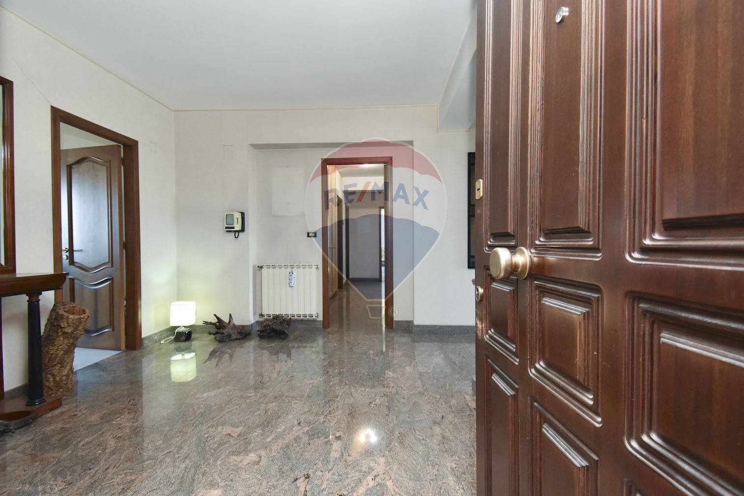 Stanza vuota - Appartamento Via Umberto
229, Fiumefreddo di Sicilia - foto 2