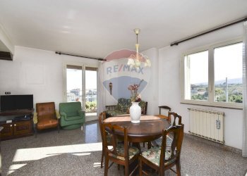 Sala da pranzo - Appartamento Via Umberto
 
229, Fiumefreddo di Sicilia - foto 27