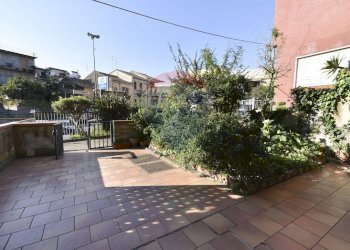 Terrazza - Appartamento Via Umberto
 
229, Fiumefreddo di Sicilia - foto 39