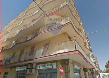 Edificio all\'aperto - Appartamento Via Sardegna
 
4, Caltagirone - foto 2