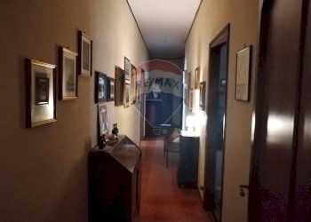 Hall / corridoio - Appartamento Via Sardegna
 
4, Caltagirone - foto 12
