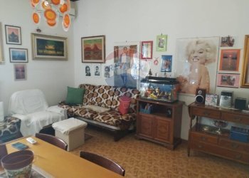 Soggiorno - Appartamento Via Sardegna
 
4, Caltagirone - foto 14