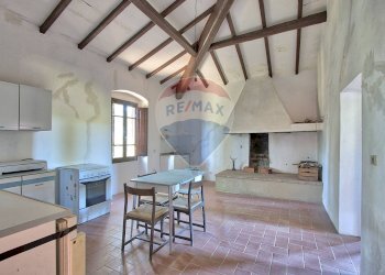 Sala da pranzo - Independent house VIA DELL'OLIO
 
14, Laterina Pergine Valdarno - photo 16