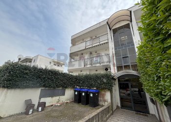 Edificio all\'aperto - Trilocale VIA SAVIO
 
38, Nettuno - foto 2