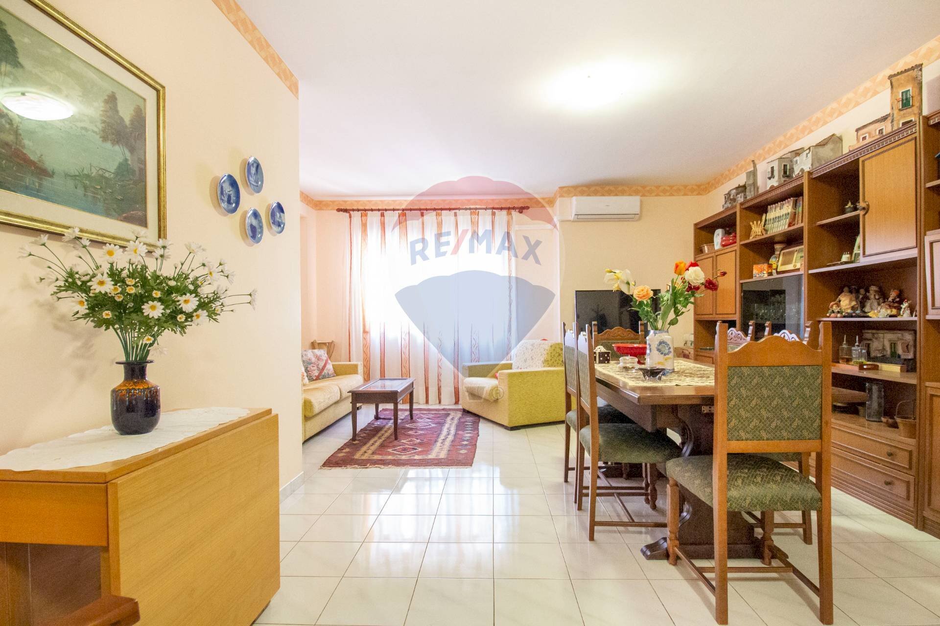 Sala da pranzo - Appartamento Stradale San Giorgio
 
35/B, Catania - foto 3