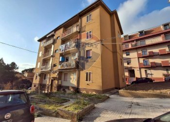 Edificio all\'aperto - Quadrilocale via Maddalena Seconda
 
18, Calascibetta - foto 1