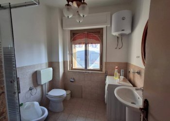 Bagno - Quadrilocale via Maddalena Seconda
 
18, Calascibetta - foto 10