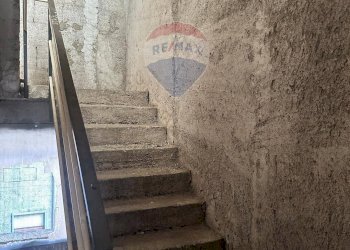 Scale - Casa indipendente VIALE DELLA LIBERTA'
 
50, Misterbianco - foto 3