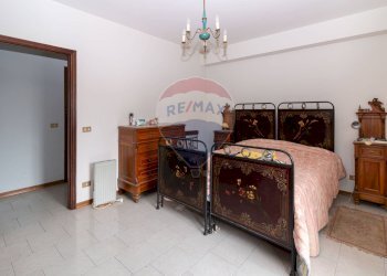 Camera / camera da letto - Quadrilocale via degli Aragonesi
 
5, Linguaglossa - foto 7