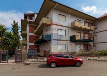 Edificio all\'aperto - Quadrilocale via degli Aragonesi
 
5, Linguaglossa - foto 24