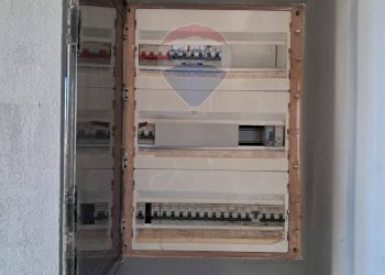 Dettagli - Shop Via Poggio D'aquila
 
28, Catania - photo 9