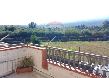 Balcone - Trilocale Via Sant' anna
 
13, Mascali - foto 28