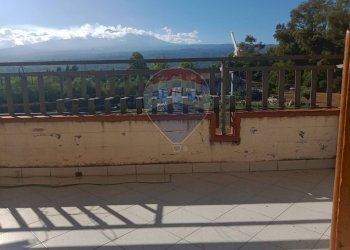 Terrazza - Trilocale Via Sant' anna
 
13, Mascali - foto 30