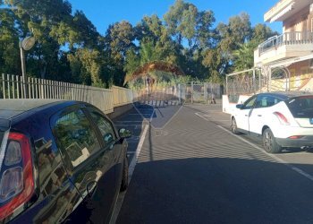 Edificio all\'aperto - Trilocale Via Sant' anna
 
13, Mascali - foto 38