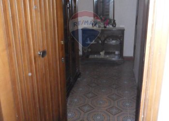 Hall / corridoio - Appartamento Via Paladini
 
18, Caltanissetta - foto 8