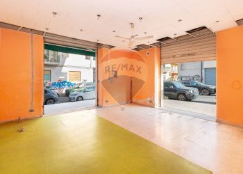 Stanza vuota - Shop Via Francesco Battiato
 
14, Catania - photo 6