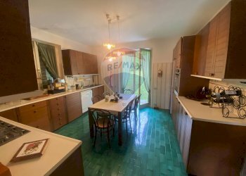 Cucina - Villa VIALE PASSEGGIO
 
21, Selvino - photo 8