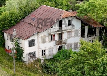 Casa all\'aperto - Casa indipendente via Piovena
 
57, Cesiomaggiore - foto 2