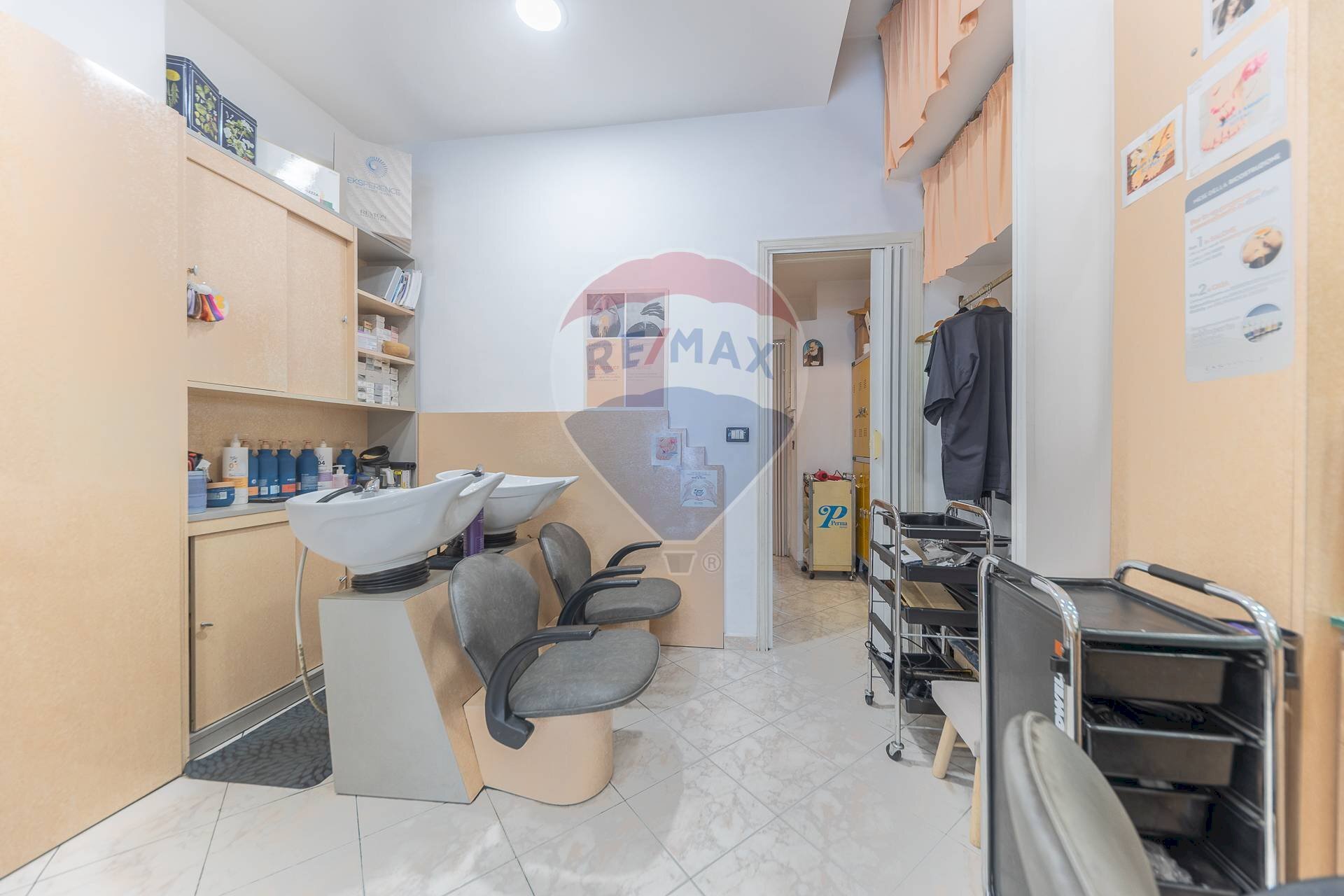 Bagno - Attività Commerciale Via Rialto, Roma - foto 3