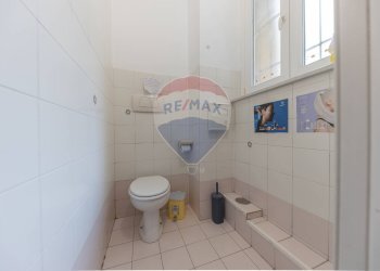 Bagno - Commercial Activity Via Rialto, Roma - photo 8