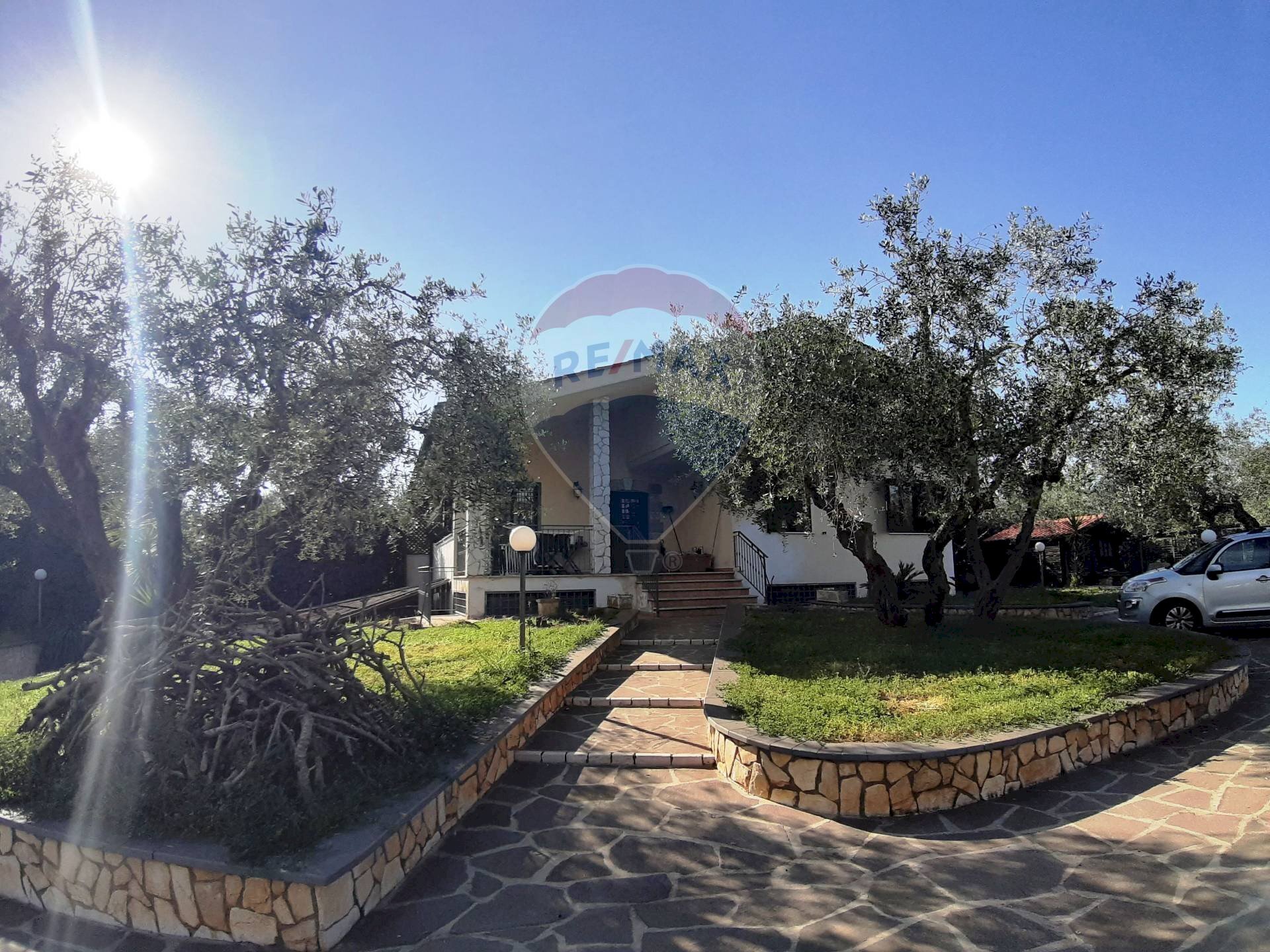 viali d\'ingresso - Casa semi indipendente via di monteroni, Ladispoli - foto 2