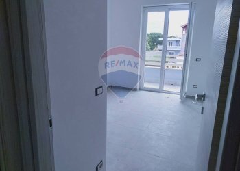 Stanza vuota - Villa Ladispoli - foto 5